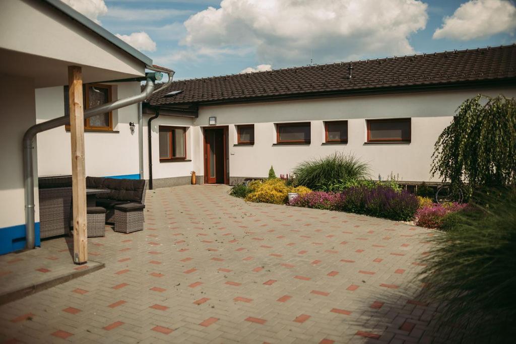 Apartman U Draba: Ubytovani Na Slovacku V Miloticich U Kyjova Milotice Exterior foto